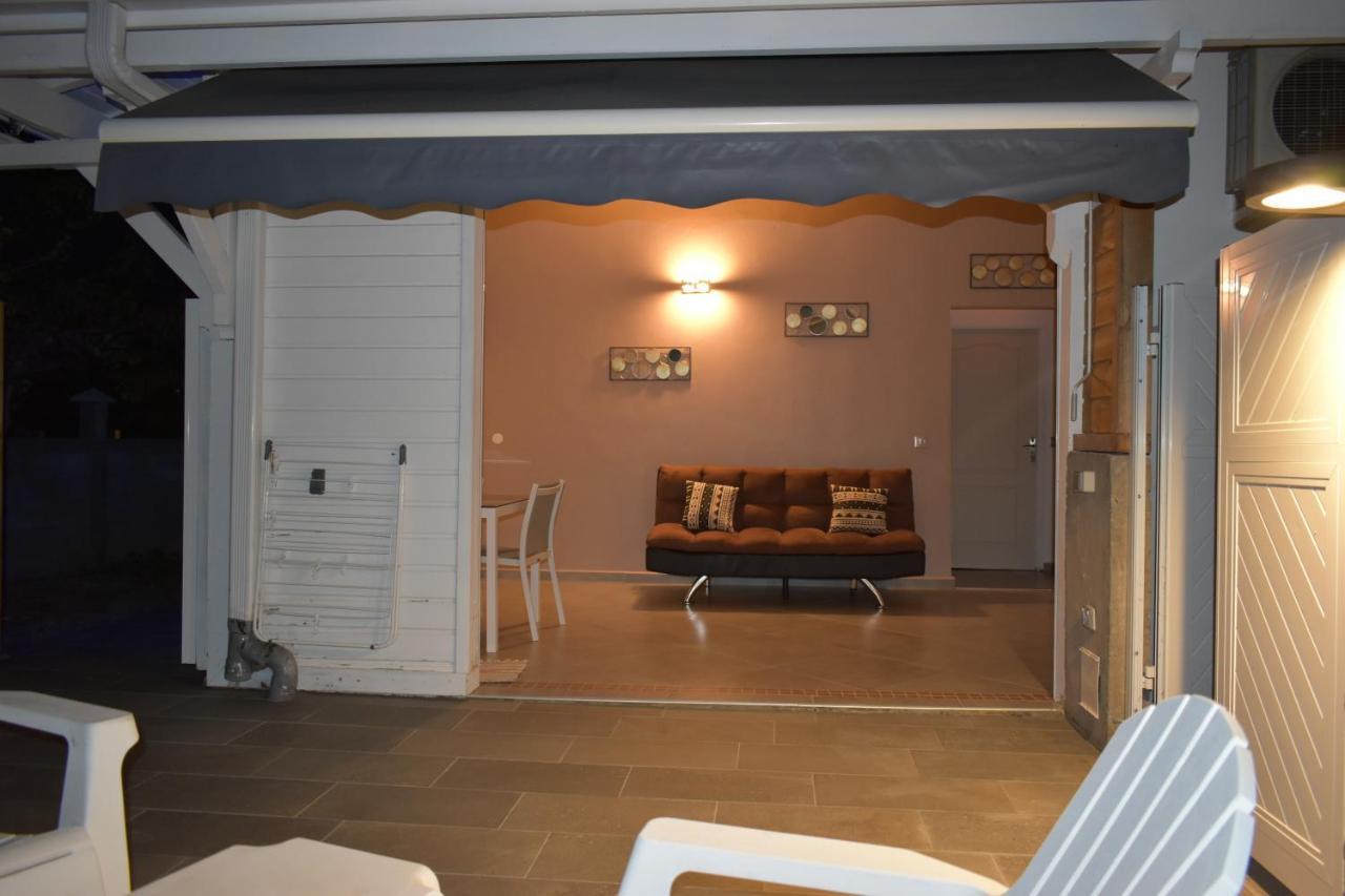 Chez Bibi Villa Grand-Bourg  ภายนอก รูปภาพ